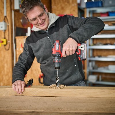 Einhell Akülü Darbeli Vidalama TE-CD 18/44 Li-i (1x2,5Ah)